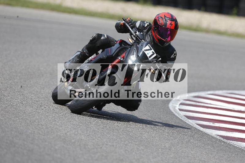 /49 26.08.2025 Cornu Master School ADR/gruen-vert/71